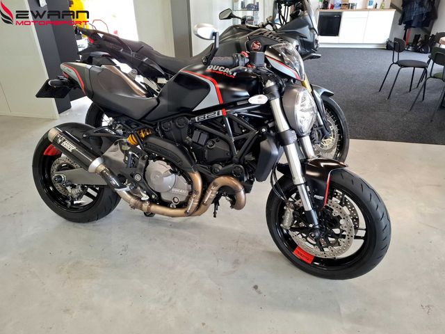 ducati - monster-821
