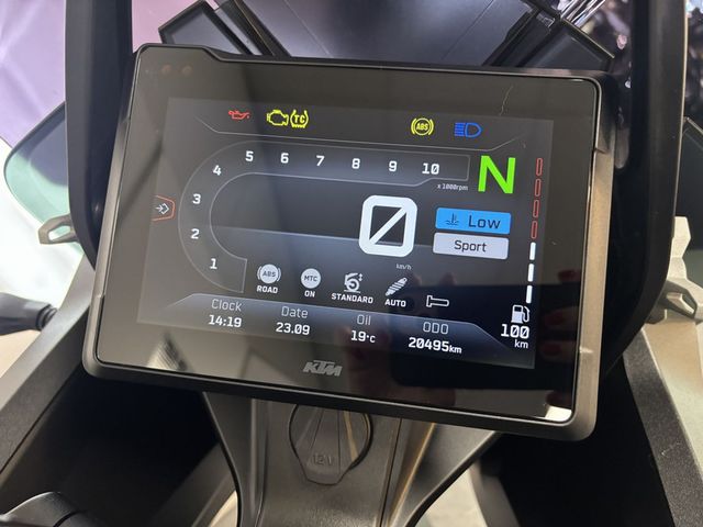 ktm - 1290-super-adventure-s