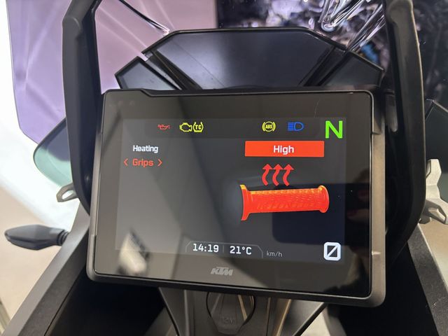 ktm - 1290-super-adventure-s