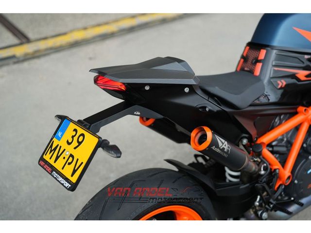 ktm - 1290-super-duke-r