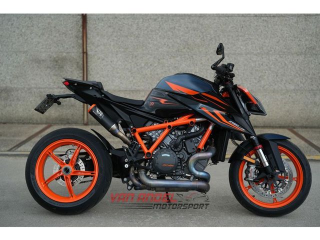 ktm - 1290-super-duke-r