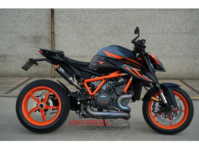 ktm - 1290-super-duke-r