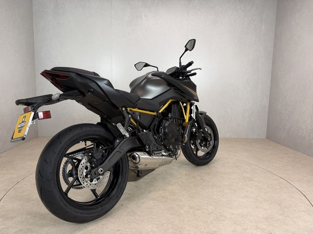 kawasaki - z650-s
