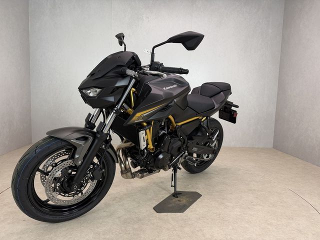 kawasaki - z650-s