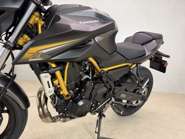 kawasaki - z650-s