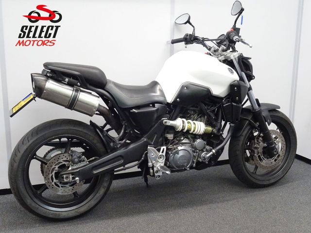 yamaha - mt-03
