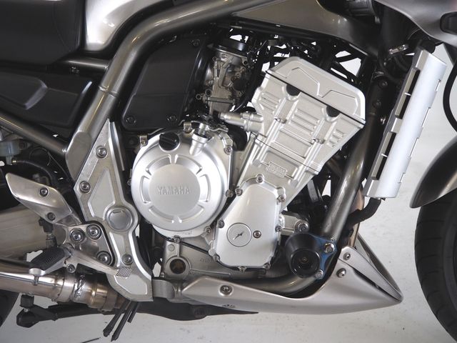 yamaha - fzs-1000--fazer