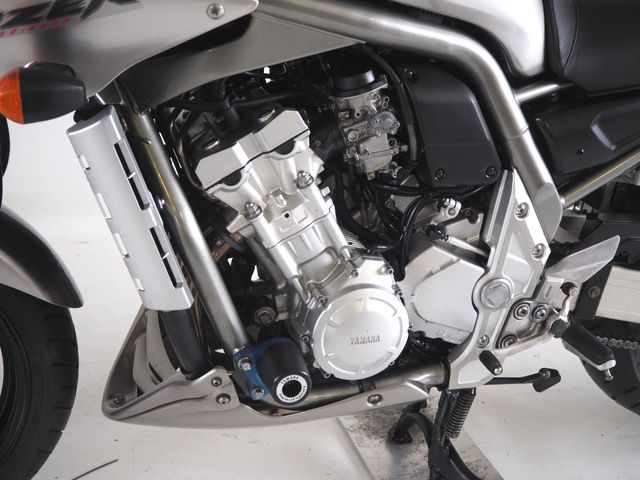 yamaha - fzs-1000--fazer