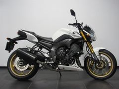 YAMAHA FZ 8