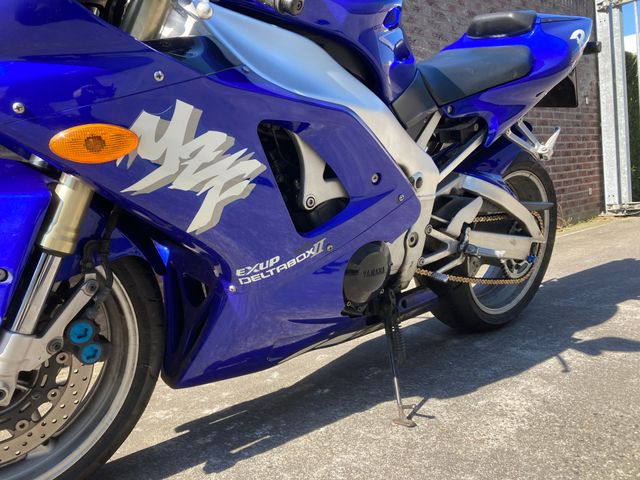 yamaha - yzf-r1