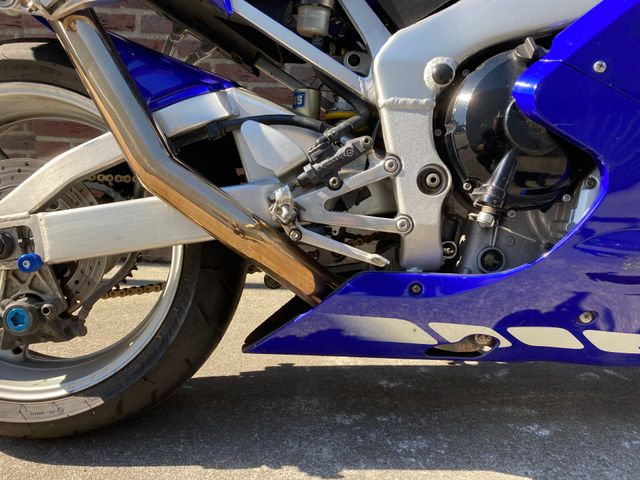 yamaha - yzf-r1