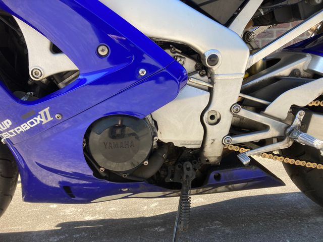 yamaha - yzf-r1