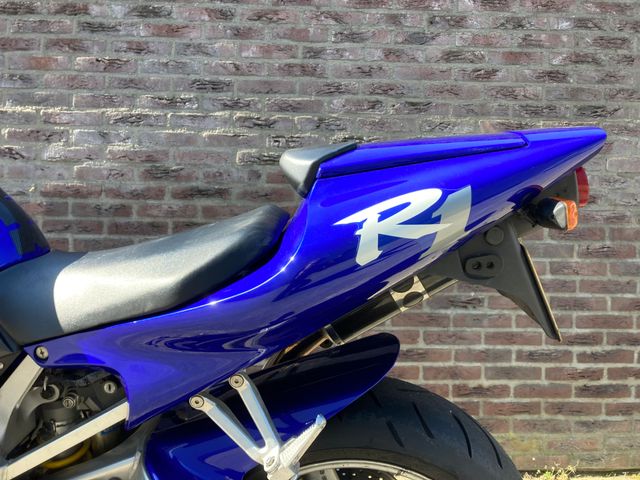 yamaha - yzf-r1
