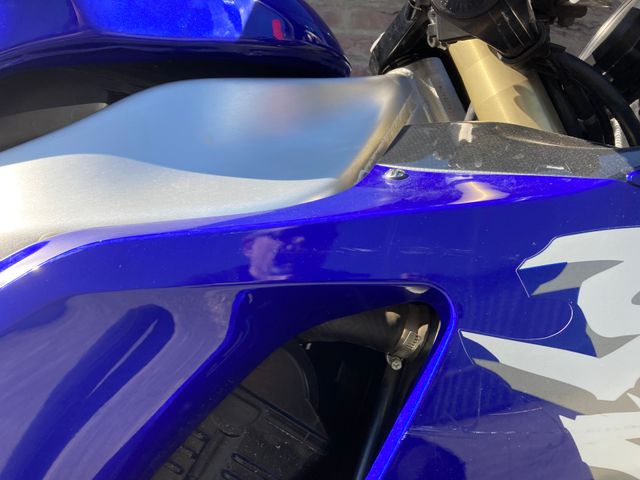 yamaha - yzf-r1
