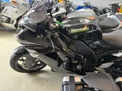 Kawasaki ZX 10R Ninja 2008 occasion – foto 3 van 6