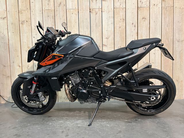 ktm - 990-duke