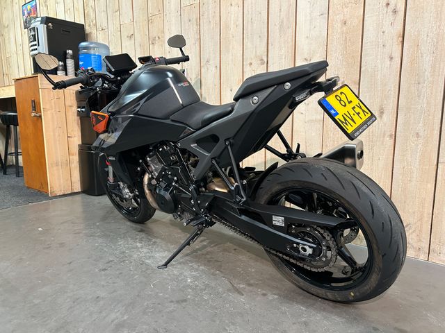 ktm - 990-duke