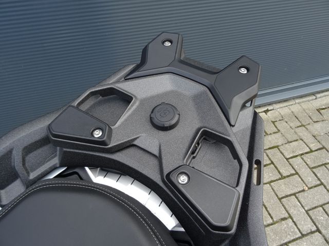 bmw - c-400-gt