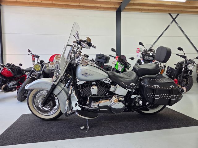harley-davidson - heritage-softail-classic-103-flstc