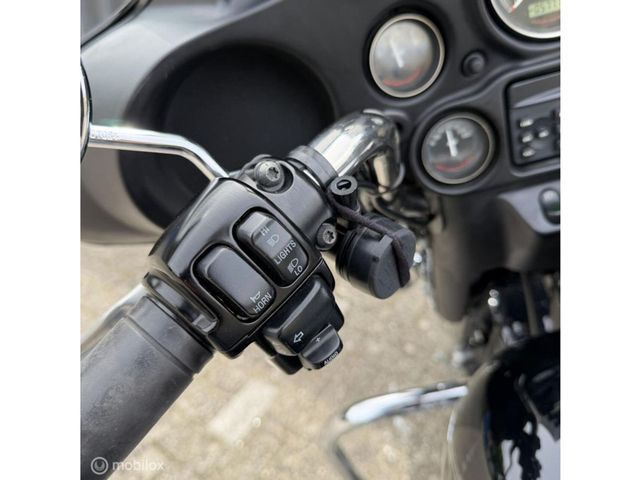 harley-davidson - electra-glide-standard-flht