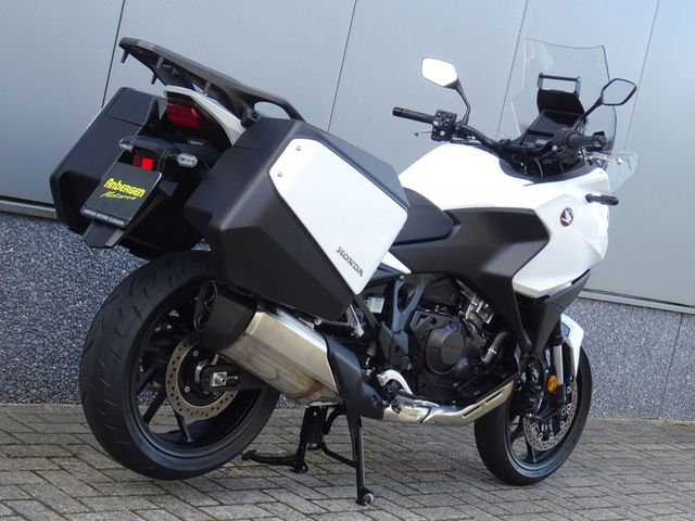 honda - nt-1100