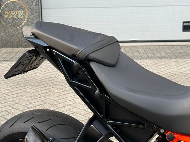 ktm - 1290-super-duke-r