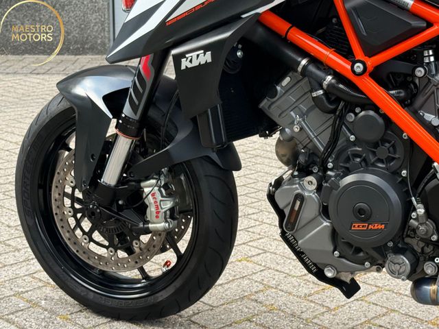 ktm - 1290-super-duke-r