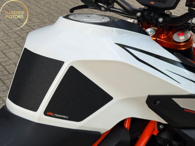 ktm - 1290-super-duke-r