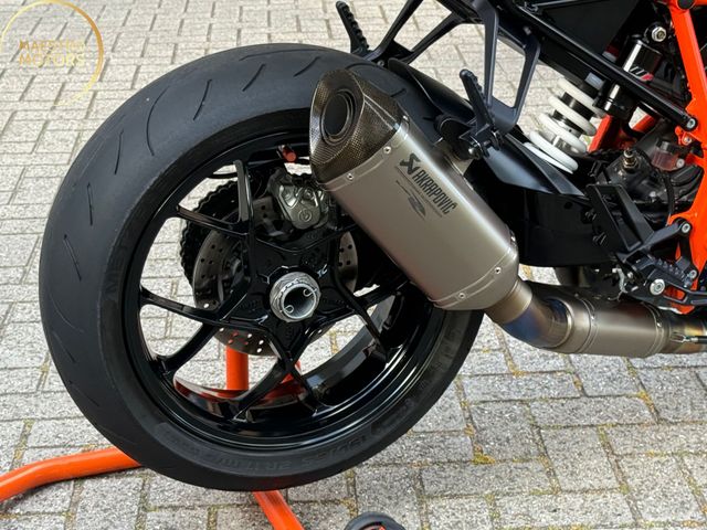 ktm - 1290-super-duke-r