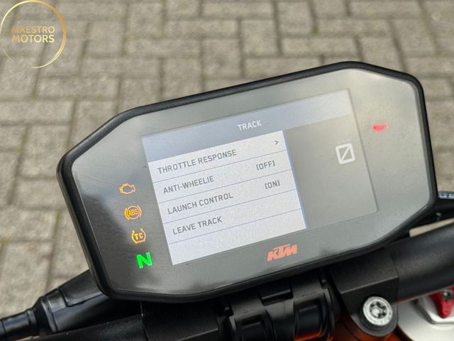 ktm - 1290-super-duke-r