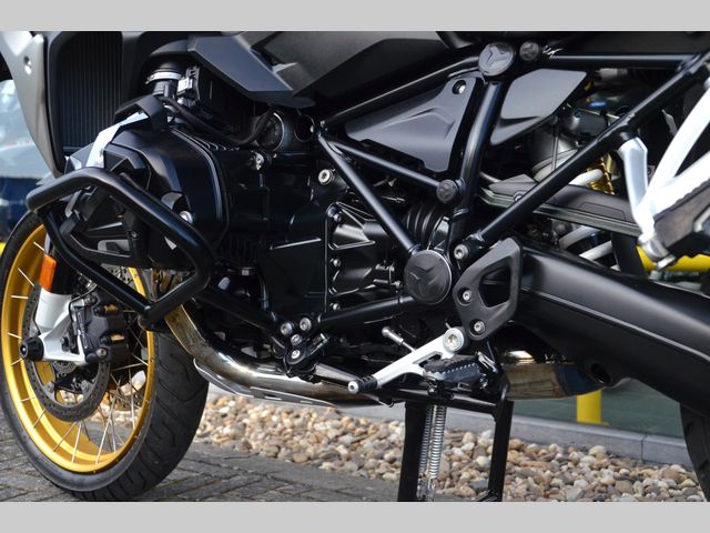 bmw - r-1250-gs-40-years-gs-edition