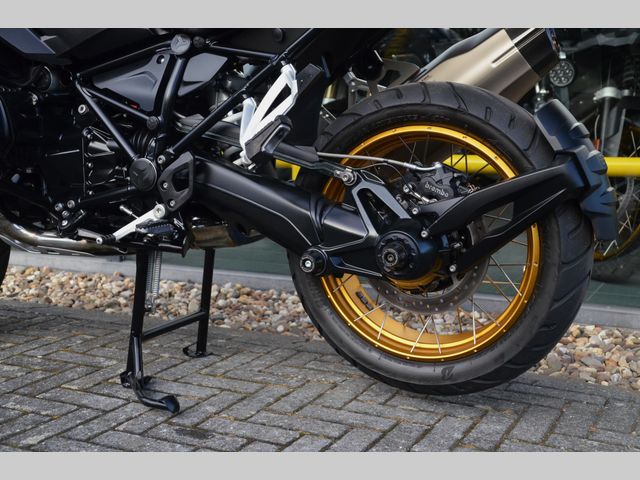 bmw - r-1250-gs-40-years-gs-edition
