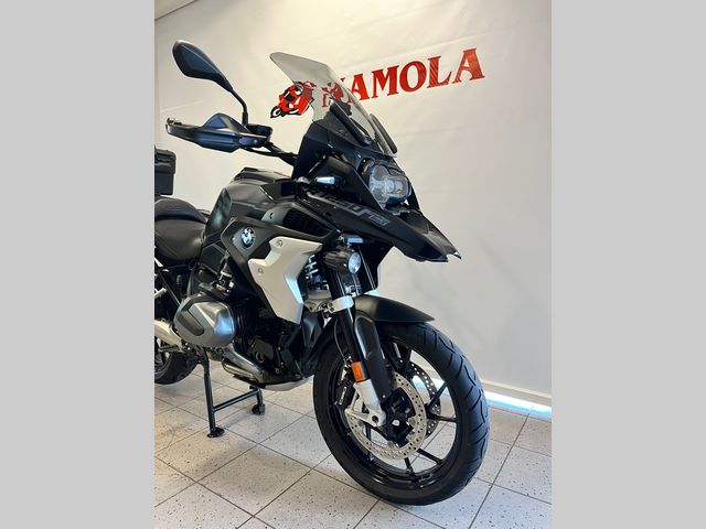 bmw - r-1250-gs-triple-black