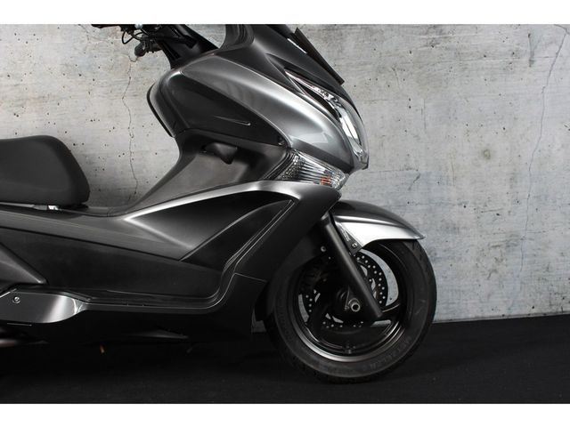 honda - fjs-400-silverwing