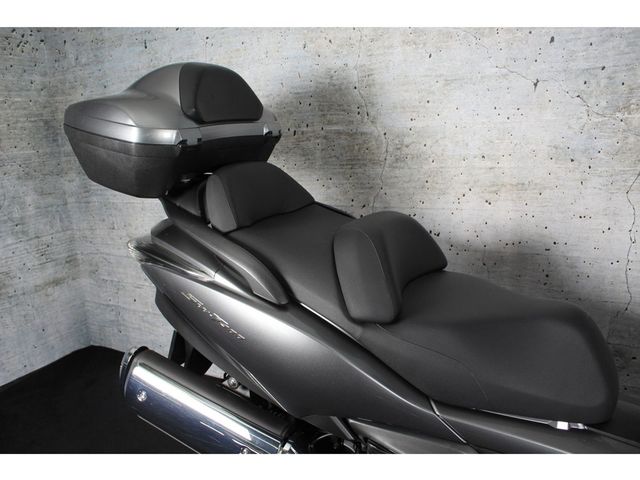 honda - fjs-400-silverwing