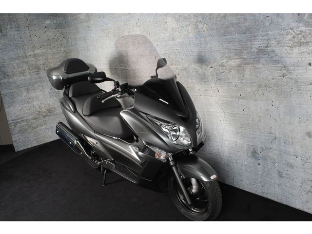 honda - fjs-400-silverwing