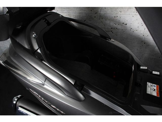 honda - fjs-400-silverwing