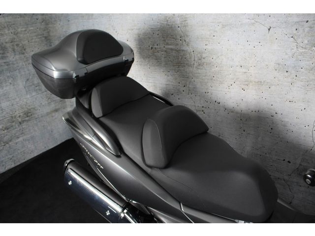honda - fjs-400-silverwing