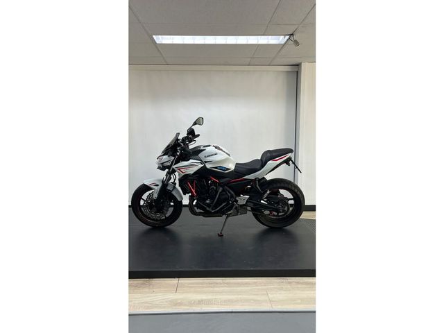 kawasaki - z650