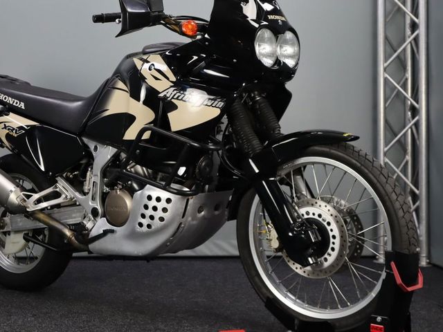 honda - xrv-750-africa-twin