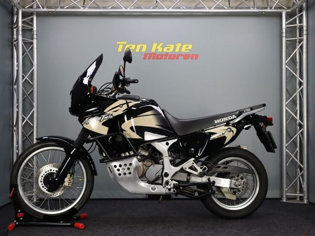 honda - xrv-750-africa-twin