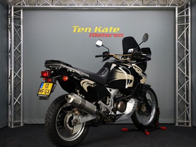 honda - xrv-750-africa-twin