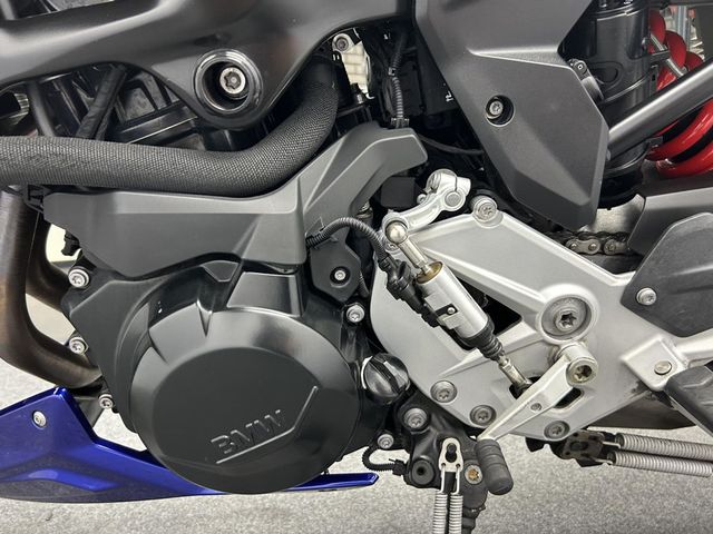 bmw - f-900-r