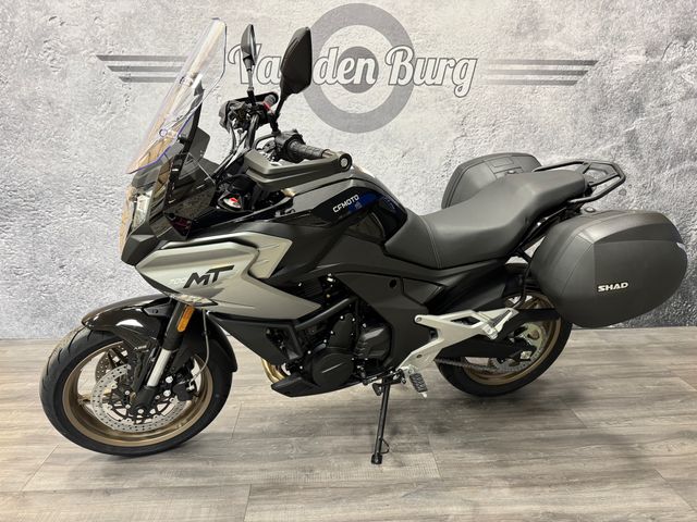 cfmoto - 700-mt