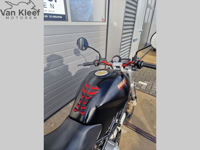 ducati - m-600
