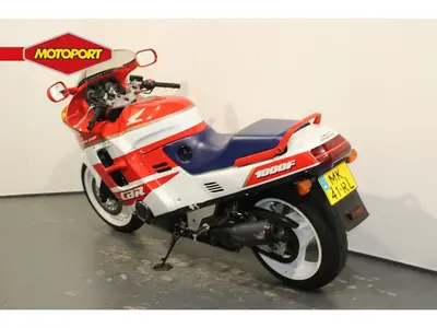 HONDA CBR 1000 F – foto 4