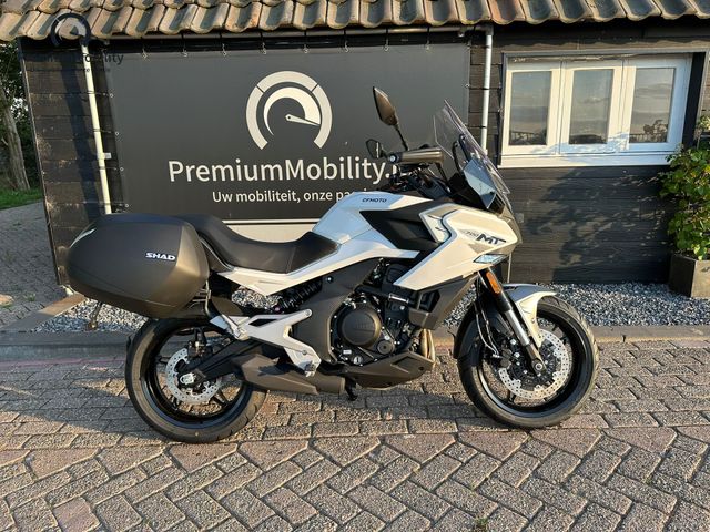 cfmoto - 700-mt