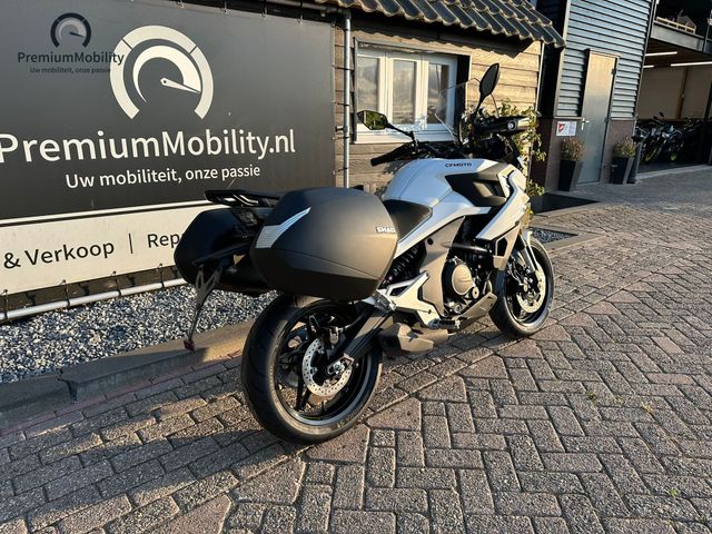 cfmoto - 700-mt