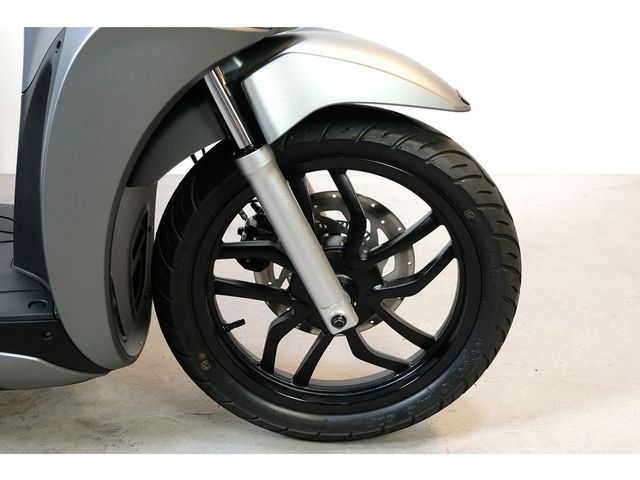 kymco - new-people-s-200i-abs