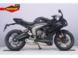 TRIUMPH DAYTONA 660